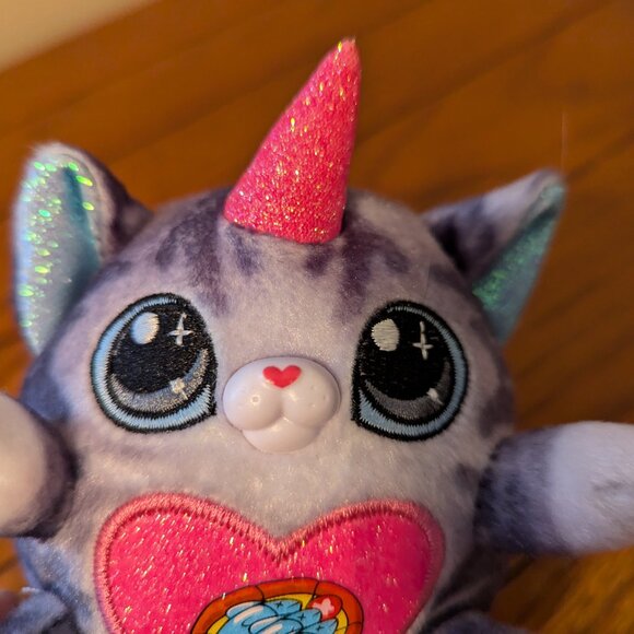Zuru Rainbocorns Gray Tabby Cat Unicorn 4" Mini Plush Stuffed Animal Fish Tummy - Picture 4 of 11